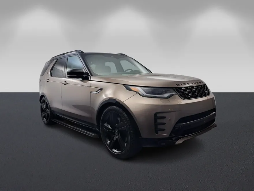 2024 Land Rover Discovery SE photo 1