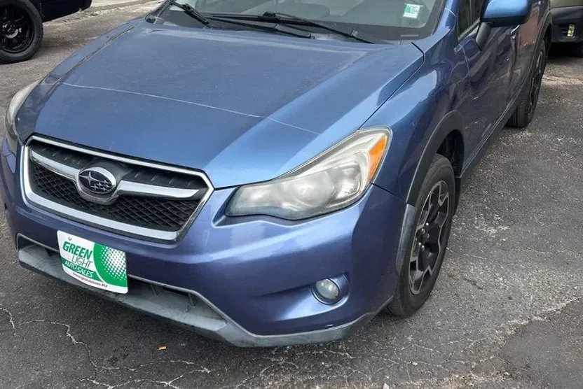 2014 Subaru Crosstrek 2.0i Premium photo 1