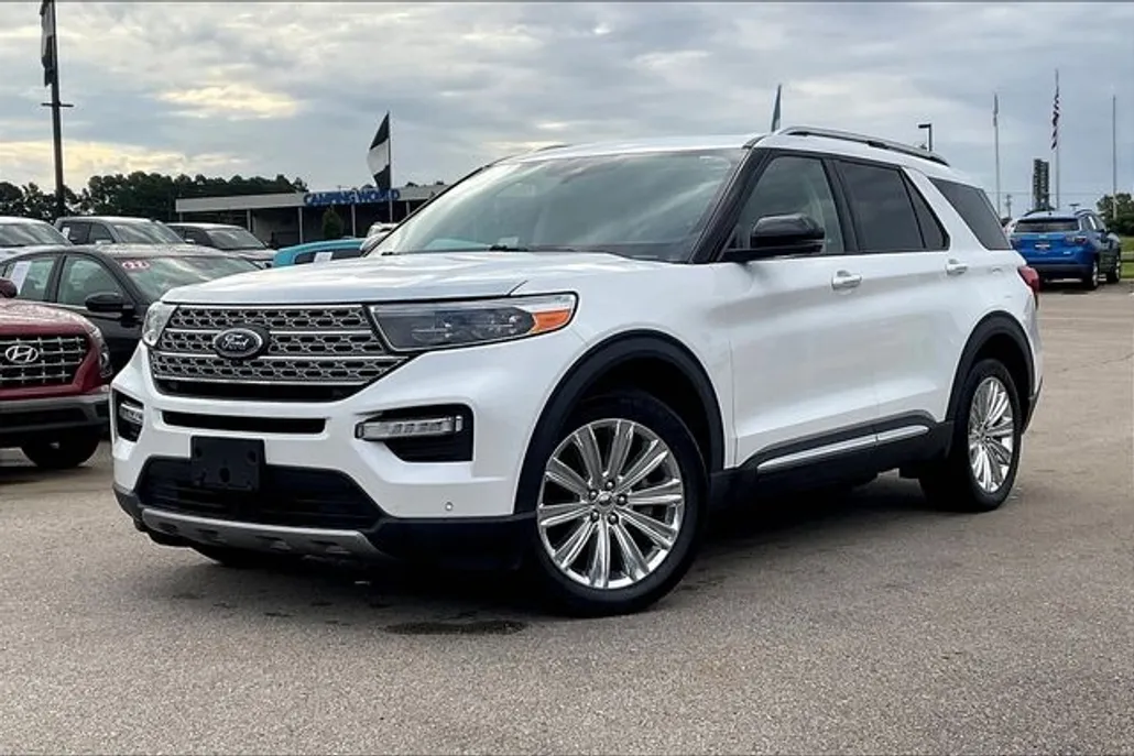 2020 Ford Explorer Limited photo 1