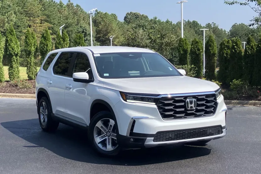 2025 Honda Pilot EX-L photo 1