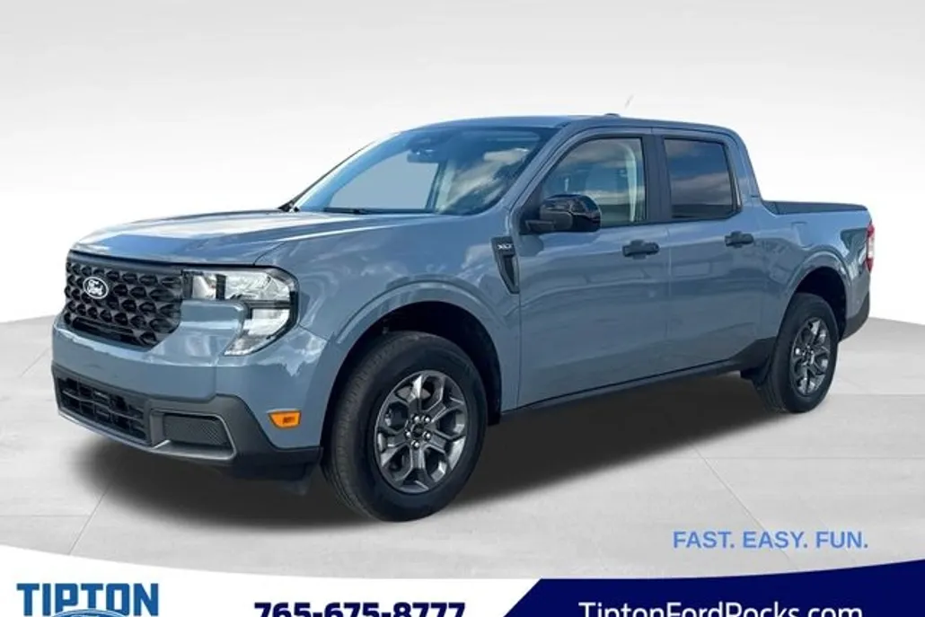 2025 Ford Maverick XLT photo 1