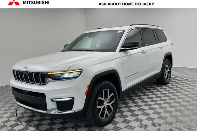 2024 Jeep Grand Cherokee Limited photo 1