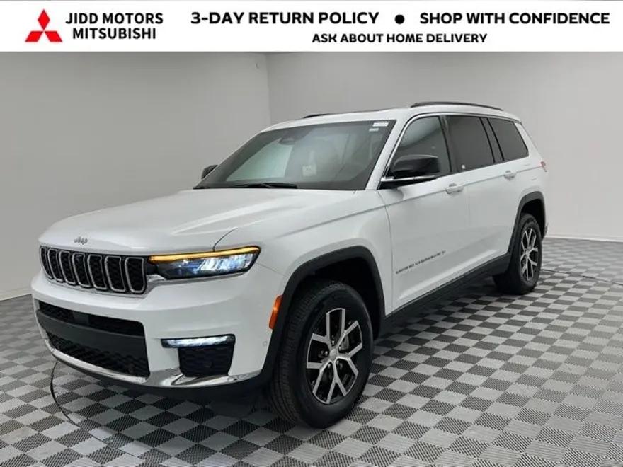 2024 Jeep Grand Cherokee Limited photo 1