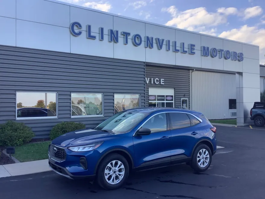 2023 Ford Escape Active photo 1