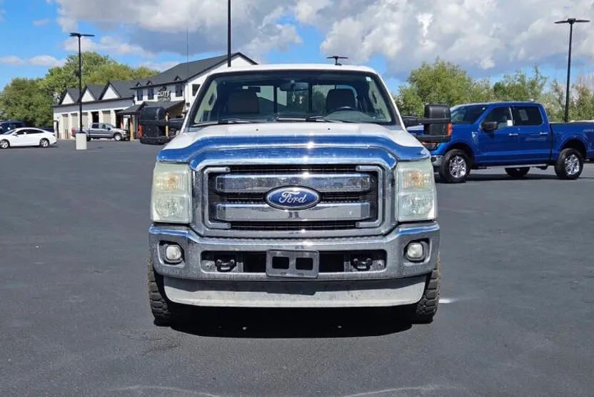 2011 Ford F-350 Lariat photo 1