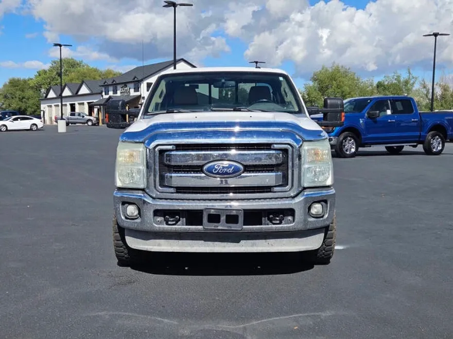 2011 Ford F-350 Lariat photo 1