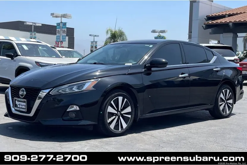 2021 Nissan Altima 2.5 SL photo 1