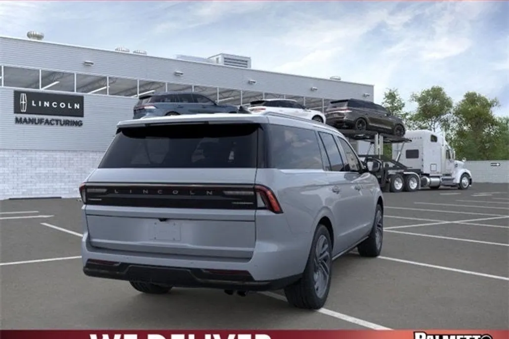2025 Lincoln Navigator L Reserve photo 1