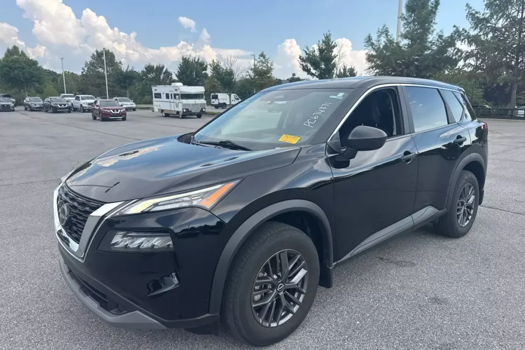2023 Nissan Rogue S photo 1
