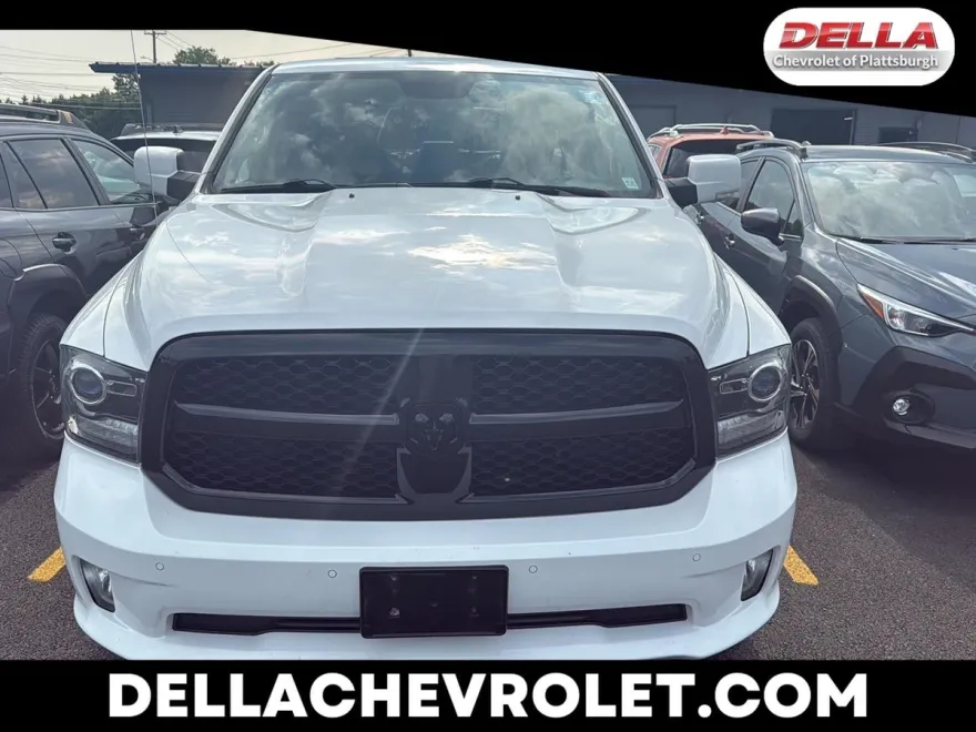 2018 Ram 1500 Sport photo 1