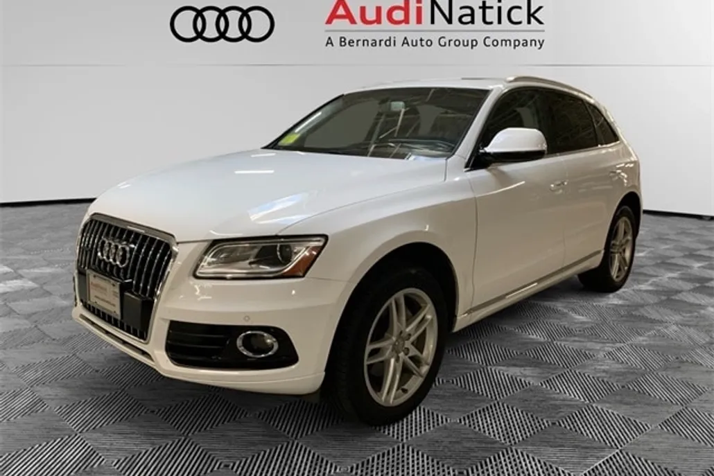 2017 Audi Q5 2.0T Premium Plus photo 1