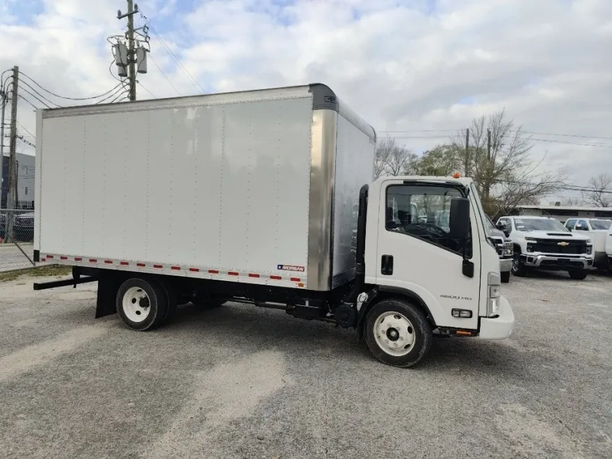 2024 Chevrolet Silverado 4500HD Base photo 1
