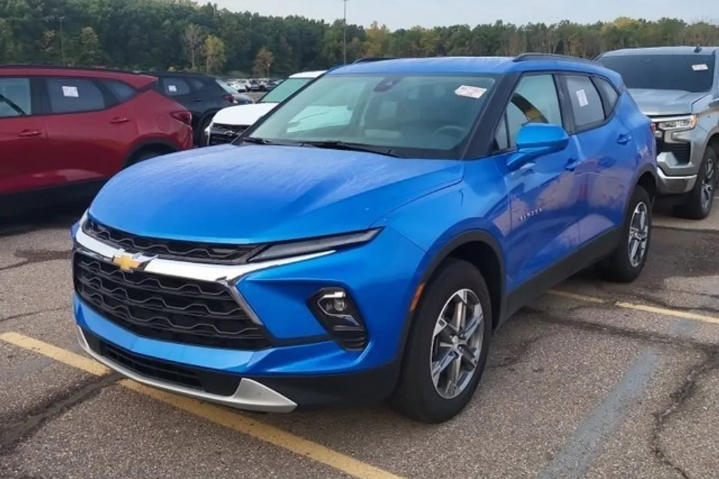2024 Chevrolet Blazer 2LT photo 1