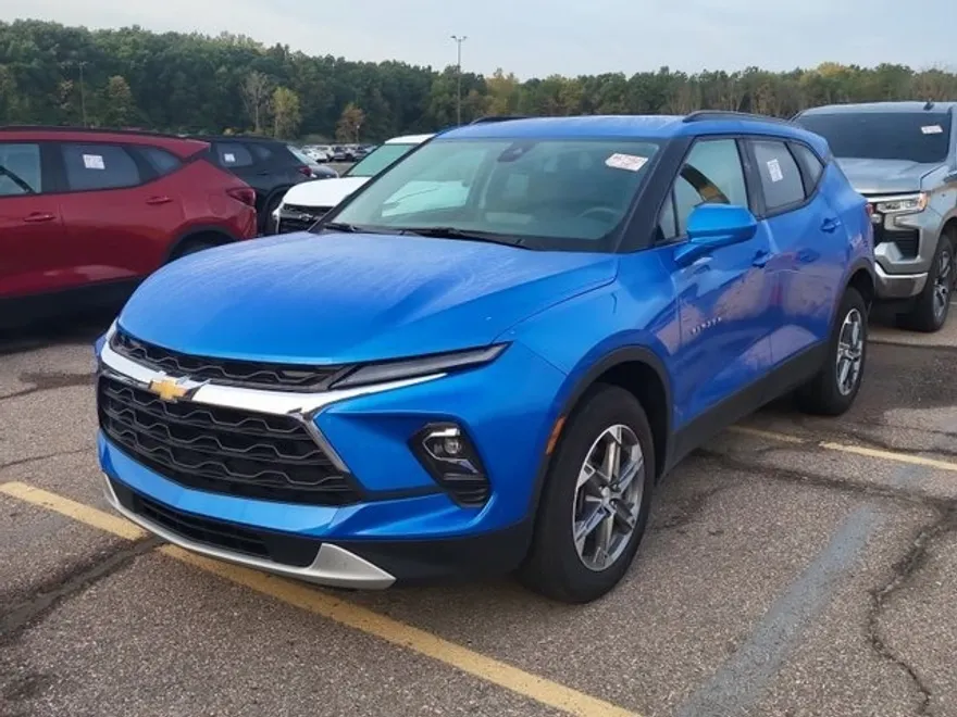 2024 Chevrolet Blazer 2LT photo 1