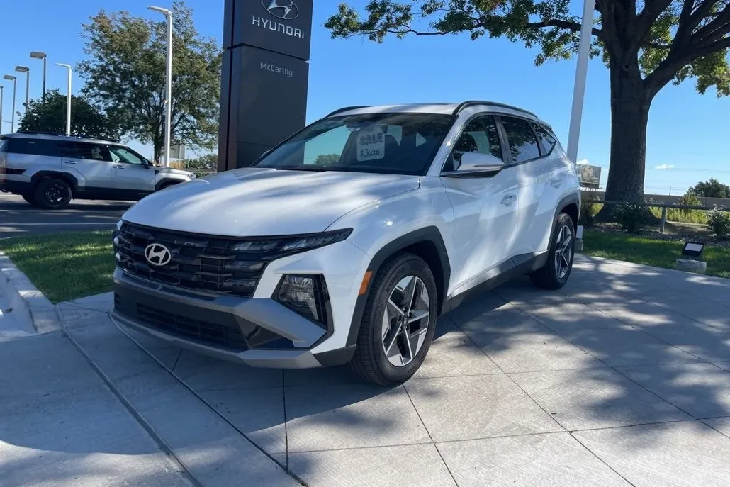 2025 Hyundai Tucson SEL Convenience photo 1
