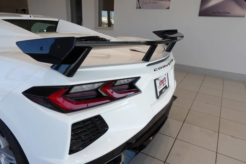 2024 Chevrolet Corvette Stingray 1LT photo 1