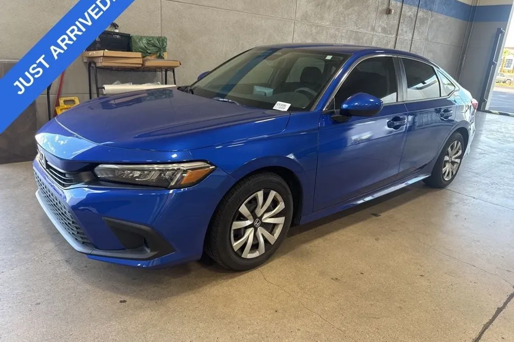 2022 Honda Civic LX photo 1