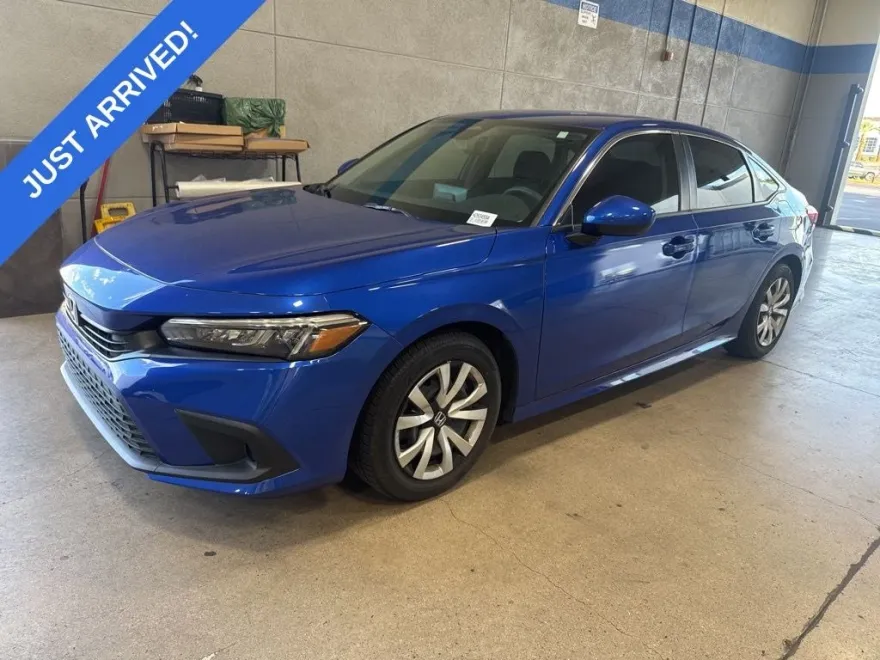 2022 Honda Civic LX photo 1