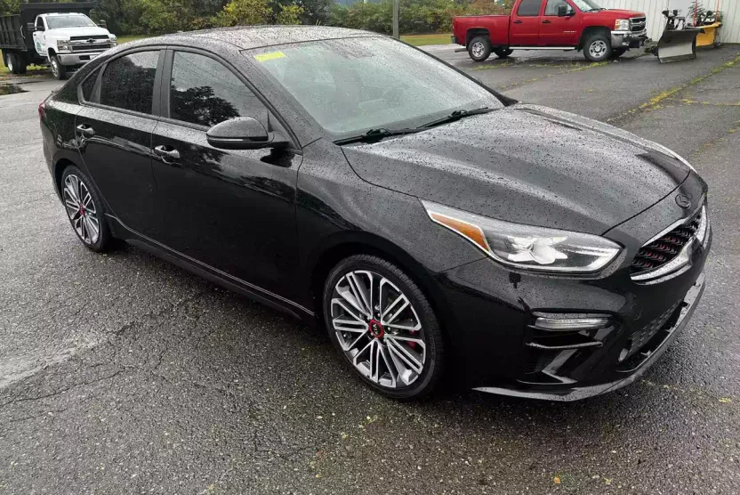 2021 Kia Forte GT photo 1