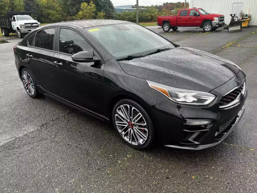 2021 Kia Forte GT photo 1