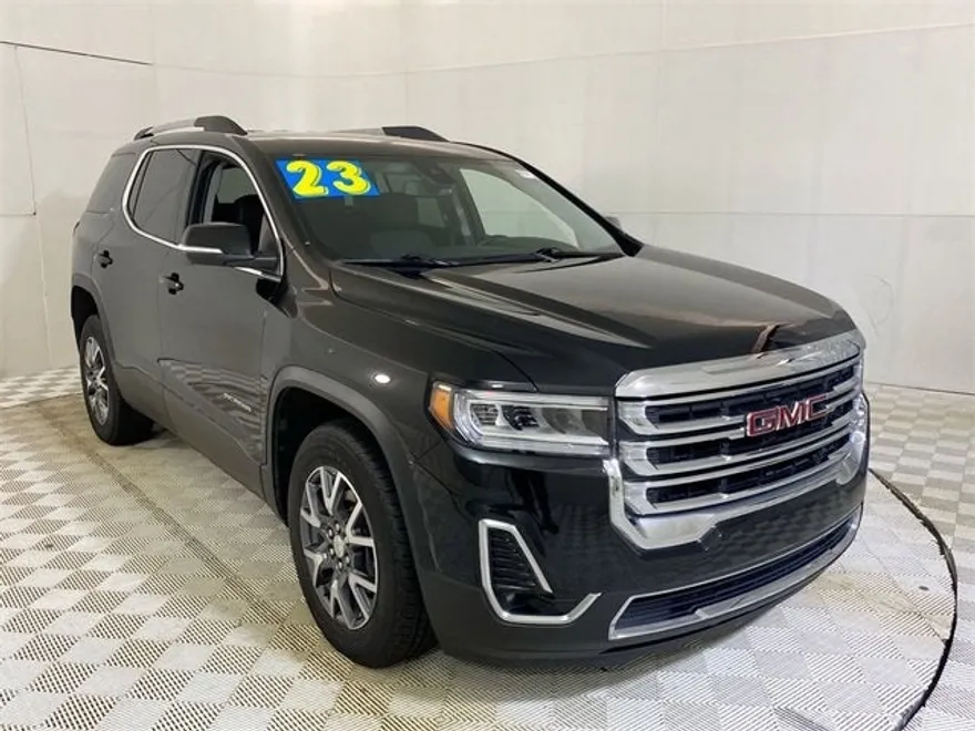 2023 Gmc Acadia SLT photo 1