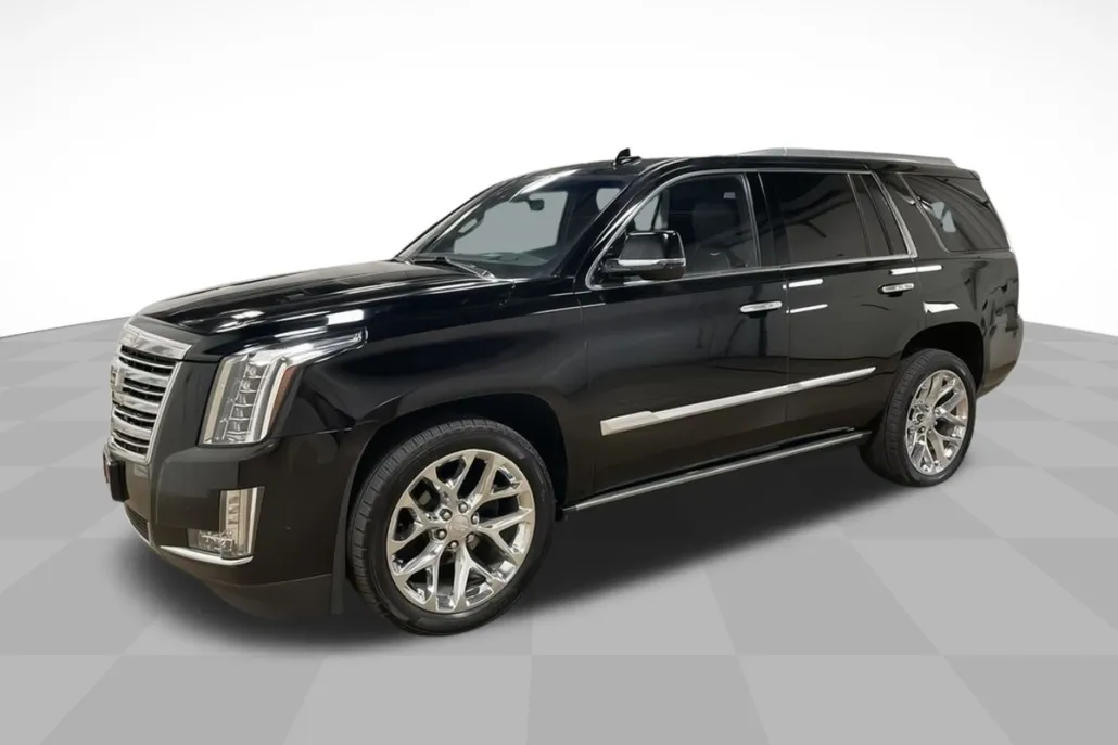 2019 Cadillac Escalade Platinum photo 1