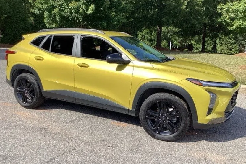 2024 Chevrolet Trax ACTIV photo 1