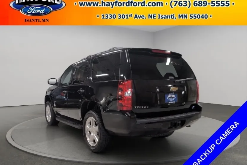 2011 Chevrolet Tahoe LT photo 1