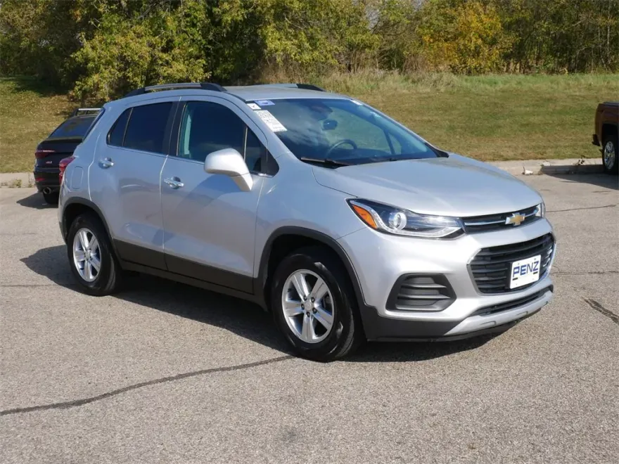 2017 Chevrolet Trax LT photo 1