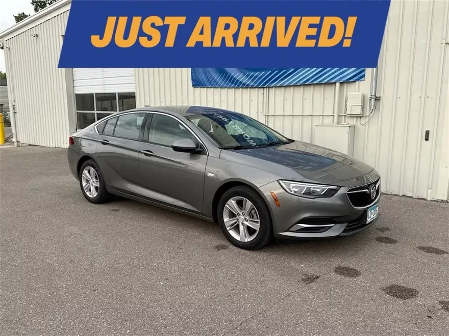 2018 Buick Regal Sportback Preferred photo 1