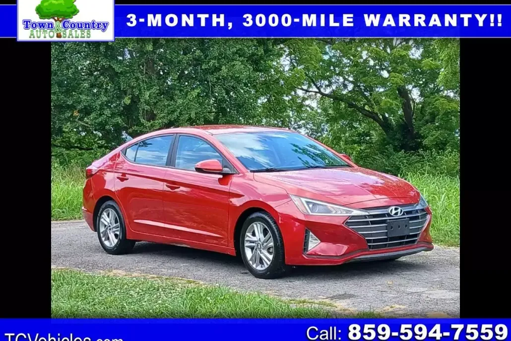 2020 Hyundai Elantra SEL photo 1