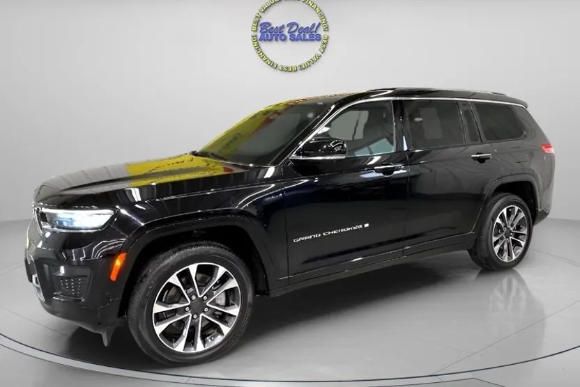 2021 Jeep Grand Cherokee Overland photo 1