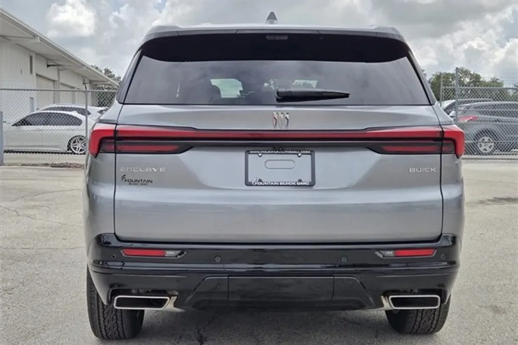 2026 Buick Enclave Sport Touring photo 1