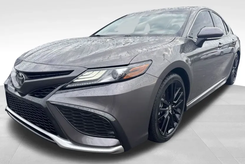 2021 Toyota Camry XSE photo 1