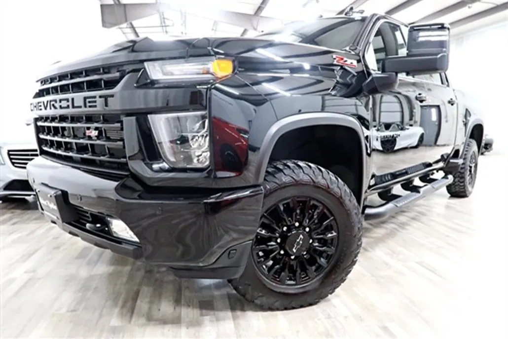 2022 Chevrolet Silverado 2500HD LTZ photo 1
