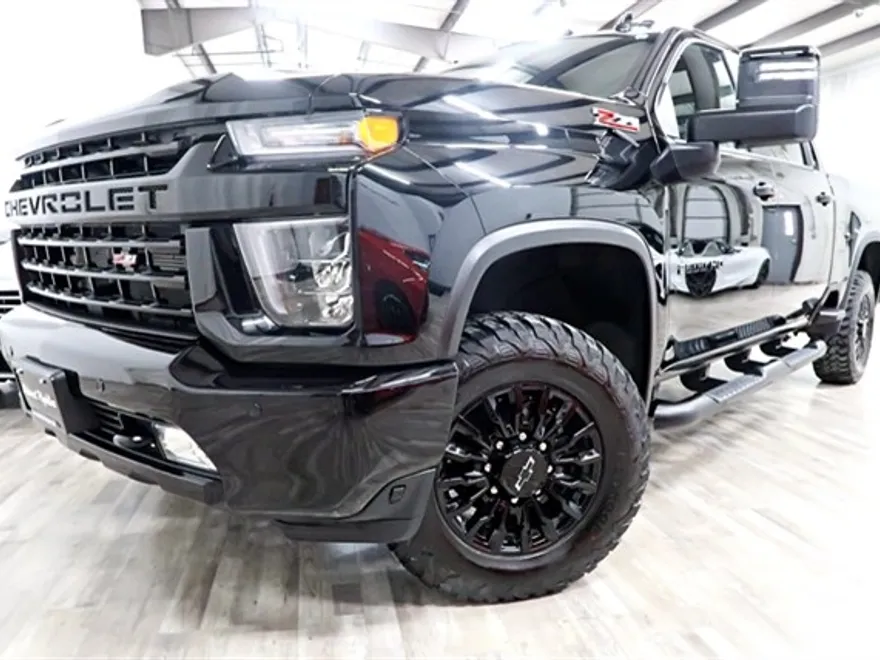 2022 Chevrolet Silverado 2500HD LTZ photo 1