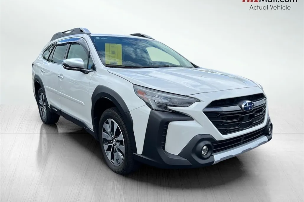 2023 Subaru Outback Touring XT photo 1
