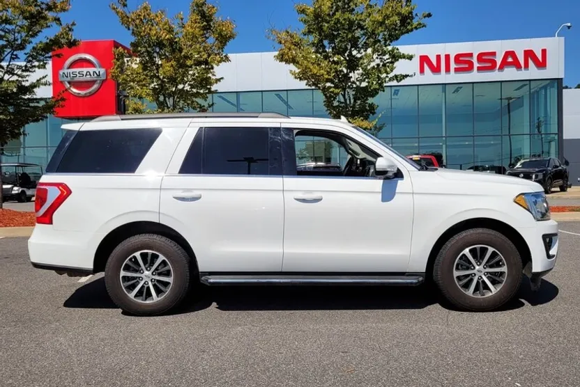 2018 Ford Expedition XLT photo 1