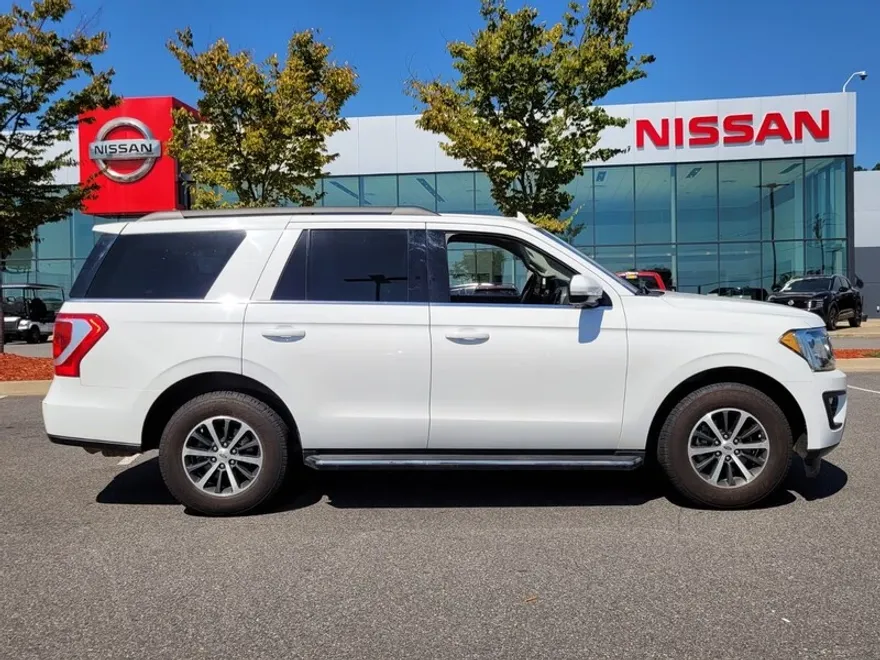 2018 Ford Expedition XLT photo 1
