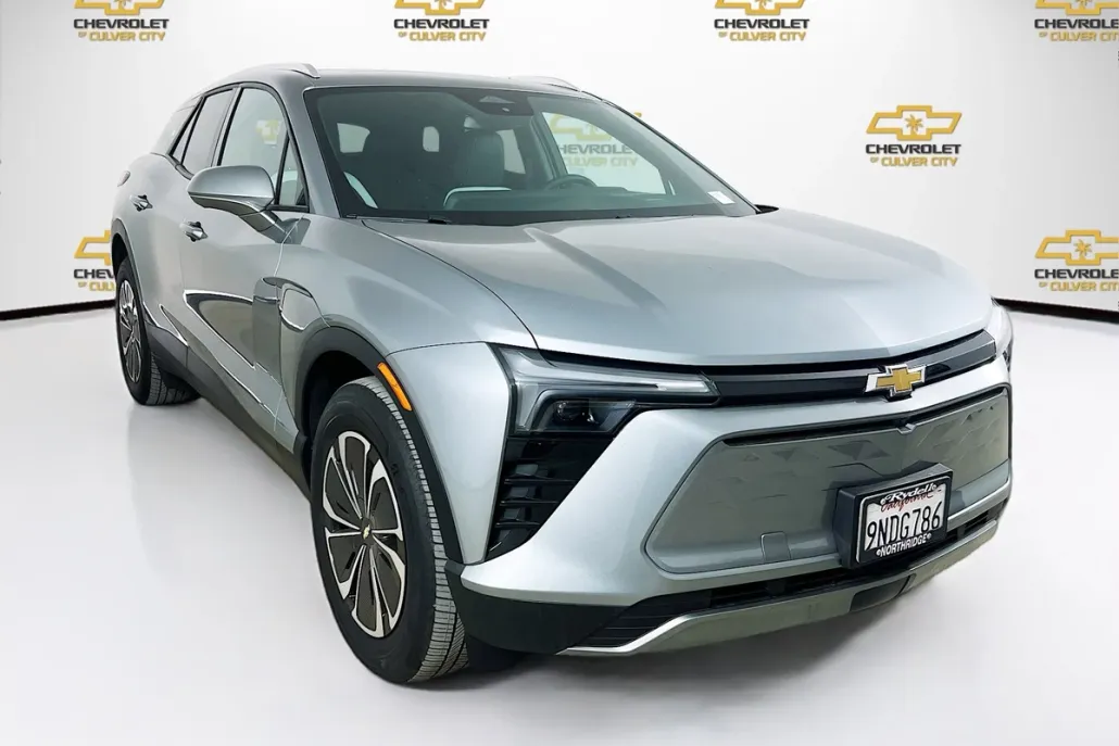 2024 Chevrolet Blazer EV photo 1