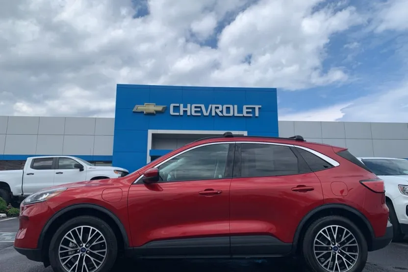 2022 Ford Escape SEL Plug-In Hybrid photo 1