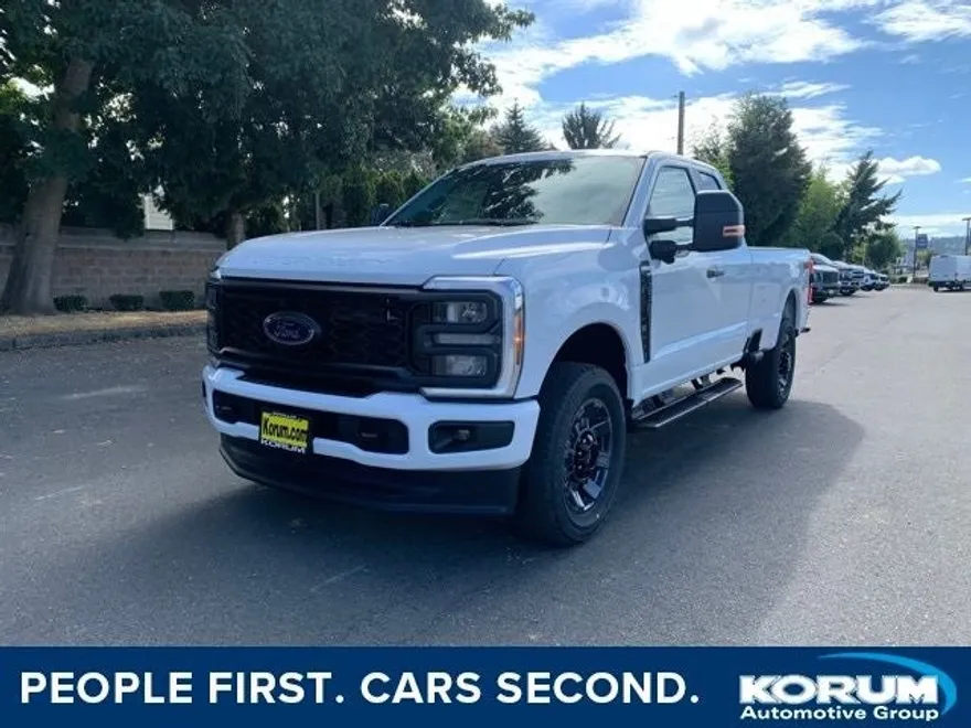 2026 Ford F-350 photo 1
