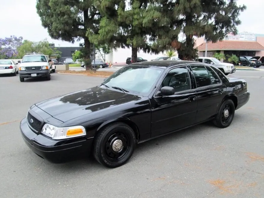 2011 Ford Crown Victoria Police Interceptor photo 1