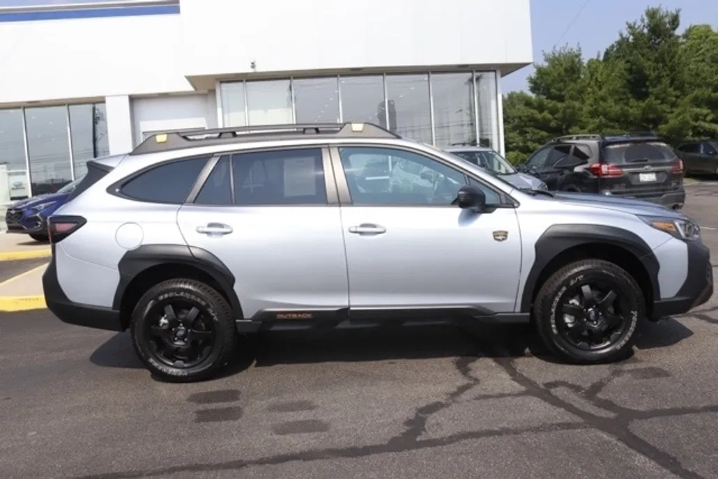 2025 Subaru Outback Wilderness photo 1