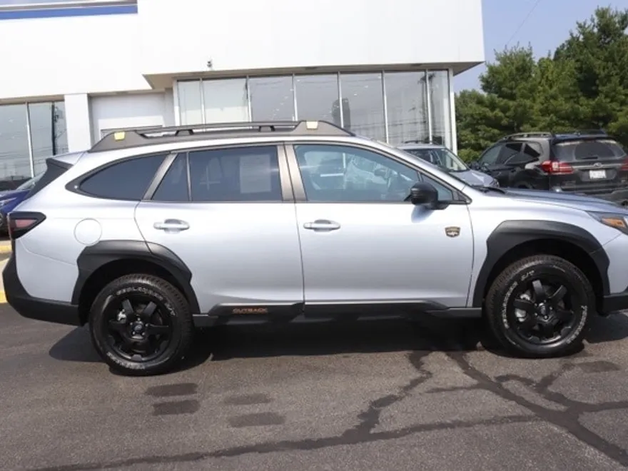 2025 Subaru Outback Wilderness photo 1
