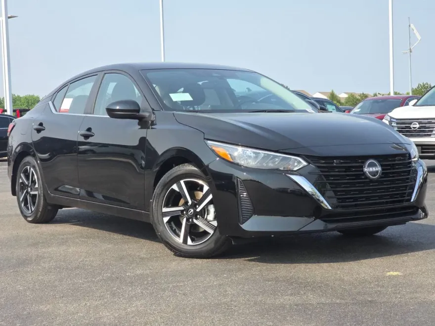 2025 Nissan Sentra SV photo 1