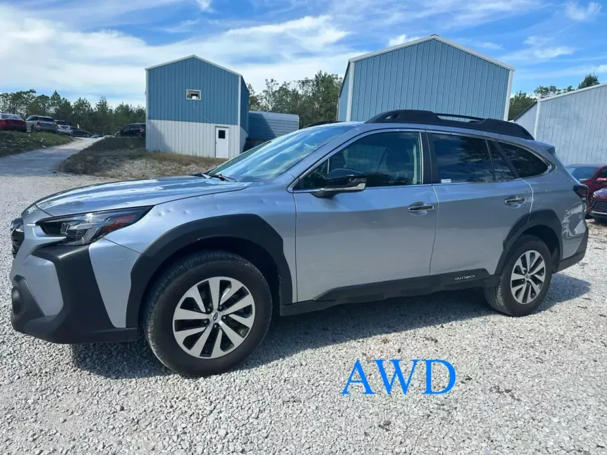 2025 Subaru Outback Premium photo 1