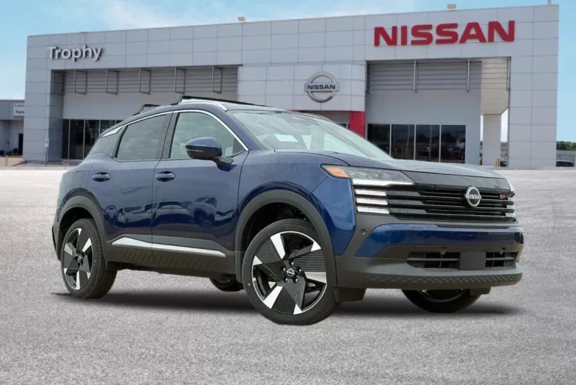2026 Nissan Kicks SR photo 1