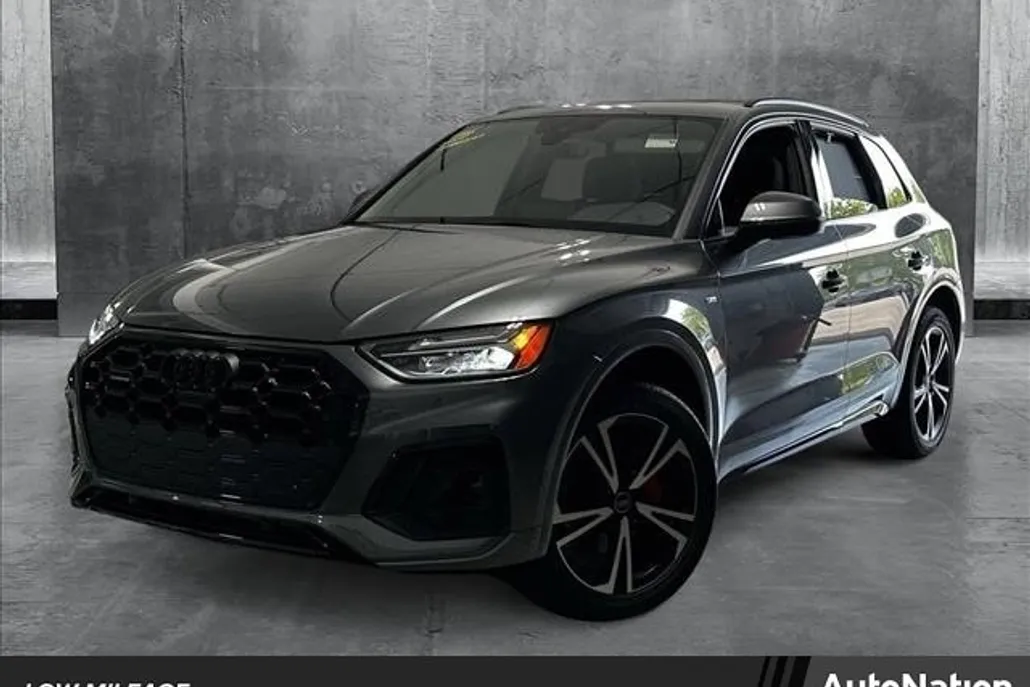 2025 Audi Q5 S line Premium Plus photo 1