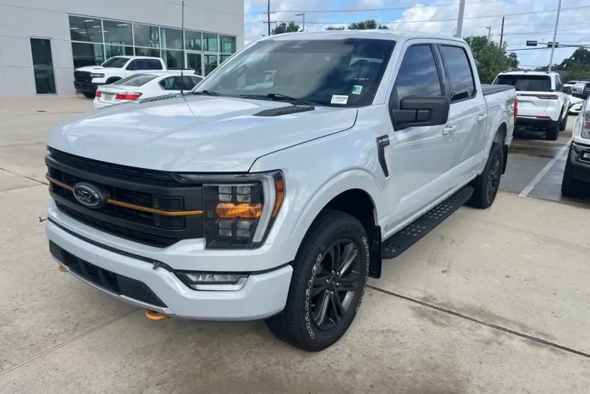 2023 Ford F-150 Tremor photo 1